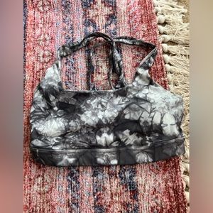 Lululemon sports bra size 2.